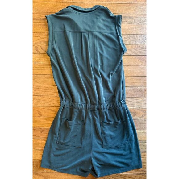 Lou & Grey Short Romper Modal Green Button down Sleeveless Size Small - Picture 7 of 13